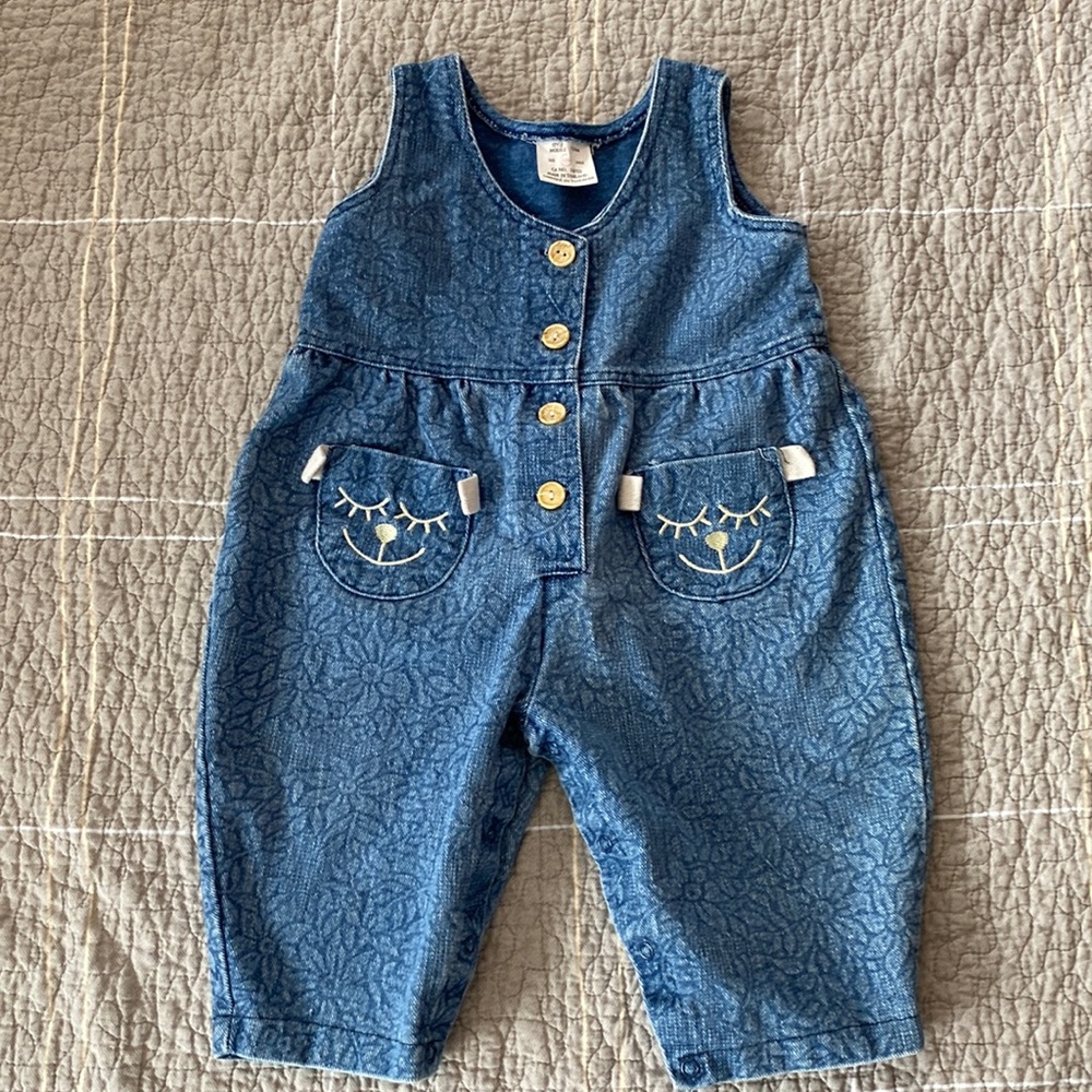 ✨4/$20✨ Cute denim bubble overalls/jumper (size 12 months)